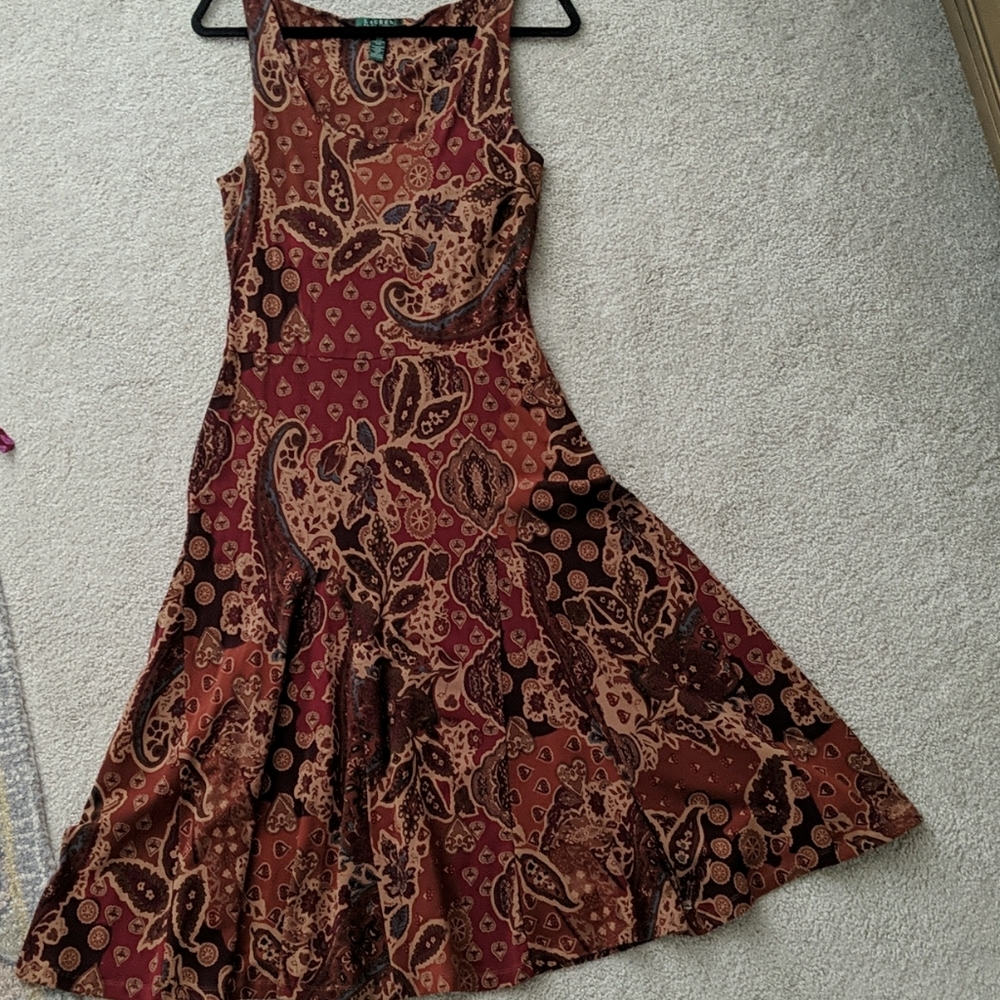 Sleeveless dress